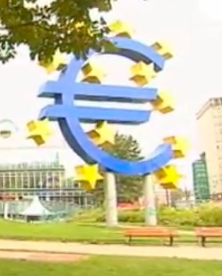 escultura del euro 